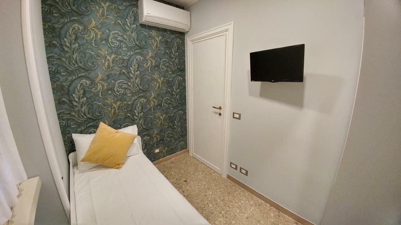 Vatican69 New Apartment Rom Exteriör bild
